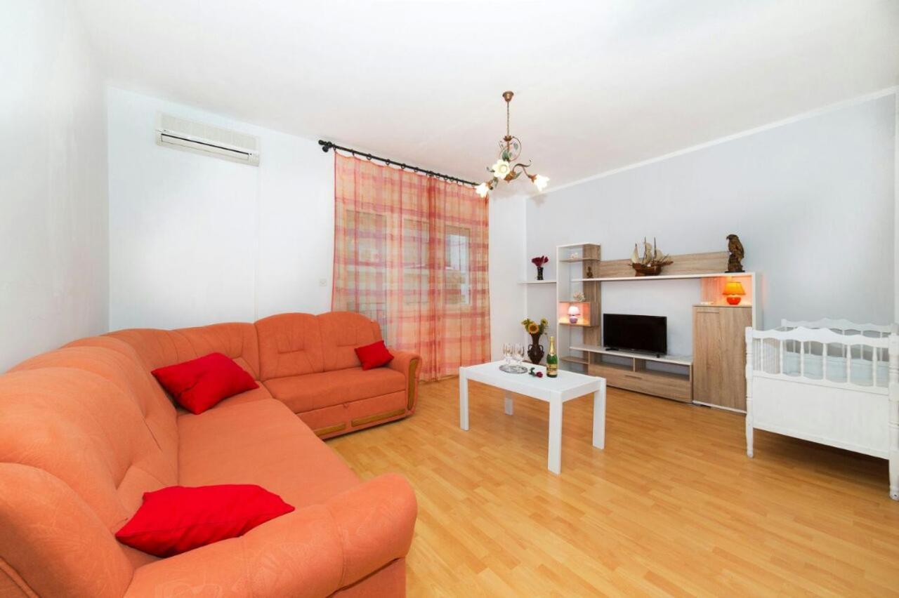 Beautiful Apartment In Center Of Trogir Zewnętrze zdjęcie
